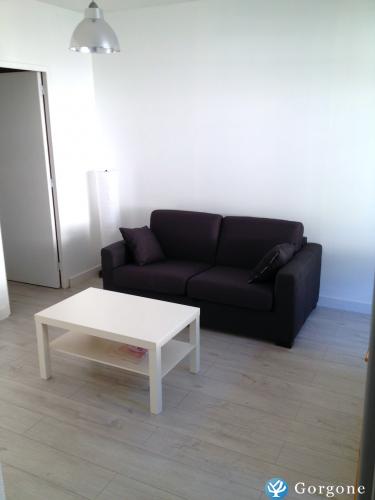 Photo n°4 de :Appartement T2 (35 m²) meublé en rez de chaussée - Hyper centre / Vieux port