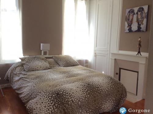 Photo n°9 de :Appartement T2 52m2 La Rochelle Vieux Port  - Calme, charme, confort et luminosité